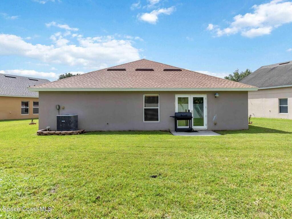 377 Wishing Well Circle, Palm Bay, FL 32908