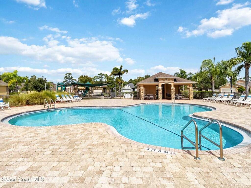 377 Wishing Well Circle, Palm Bay, FL 32908