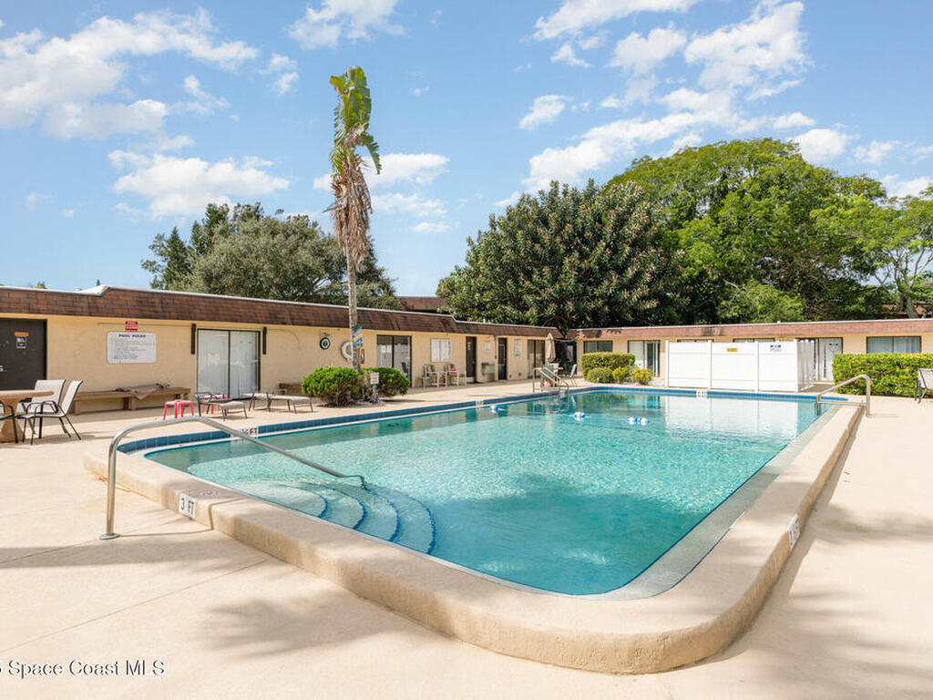 205 Palmetto Avenue, Merritt Island, FL 32953