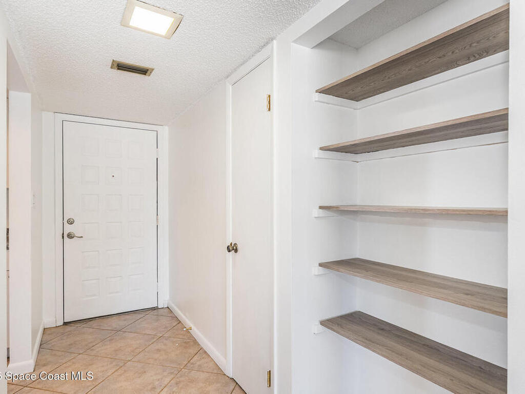 205 Palmetto Avenue, Merritt Island, FL 32953