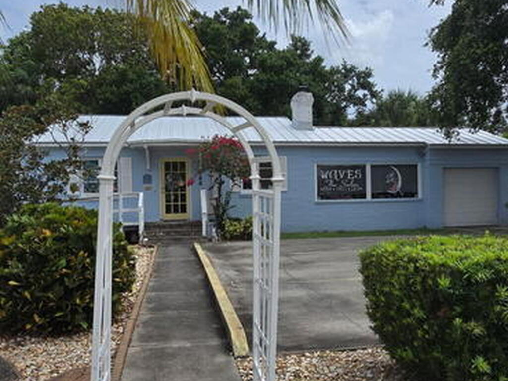 708 Palmetto Avenue, Melbourne, FL 32901