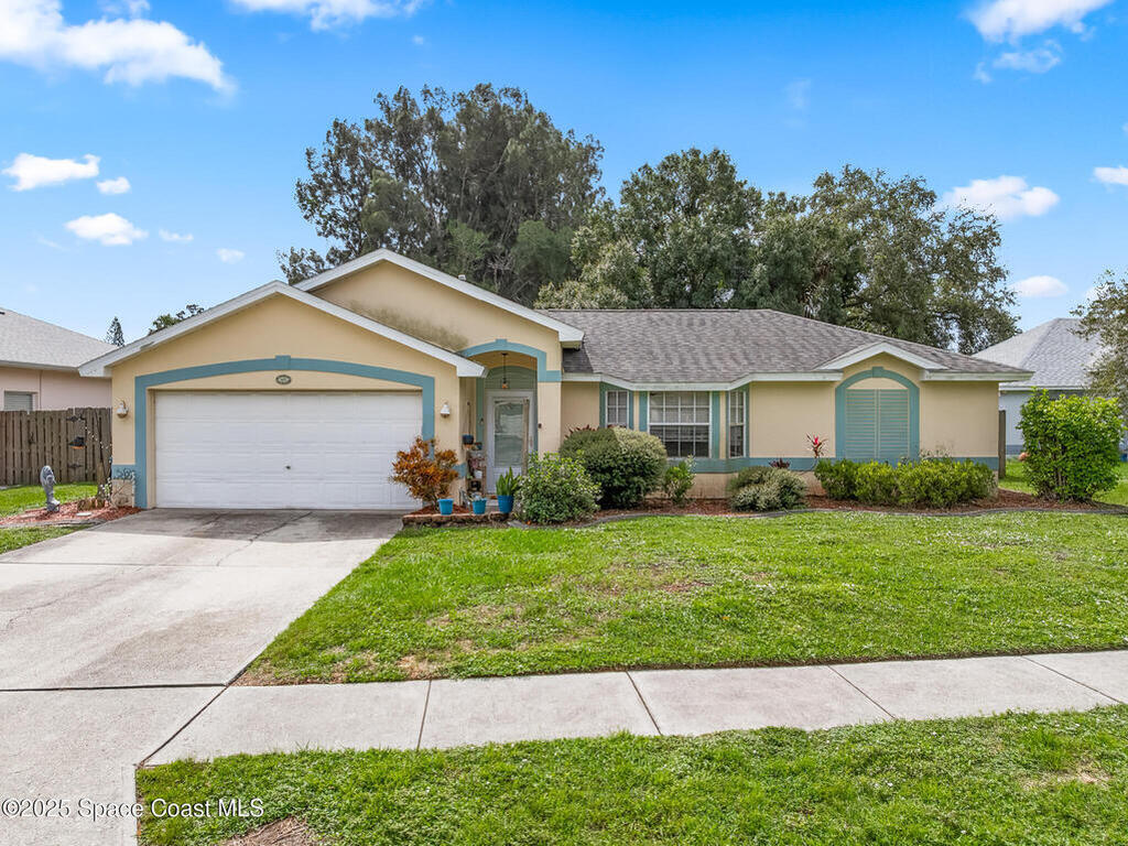823 Hunters Creek Drive, Melbourne, FL 32904