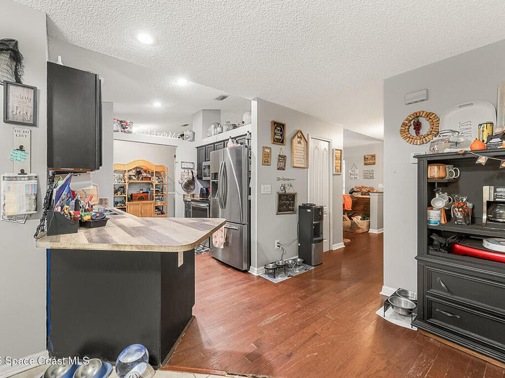 823 Hunters Creek Drive, Melbourne, FL 32904