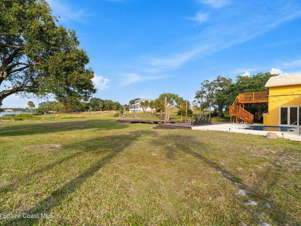 190 Stewart Drive, Merritt Island, FL 32952