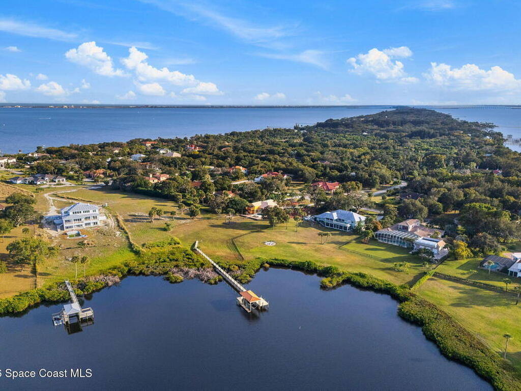 190 Stewart Drive, Merritt Island, FL 32952