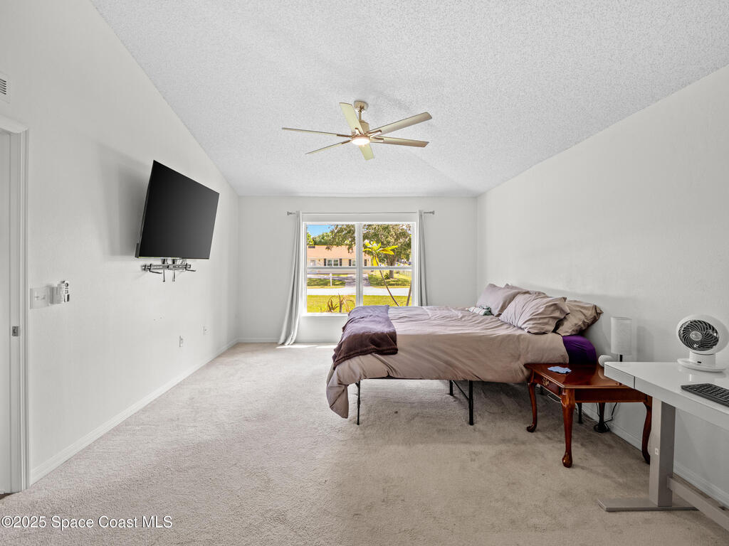 940 Jupiter Boulevard, Palm Bay, FL 32907