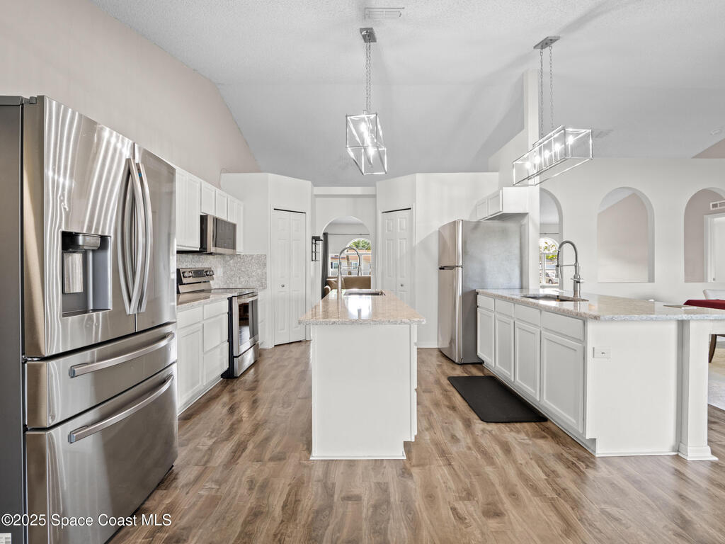 940 Jupiter Boulevard, Palm Bay, FL 32907