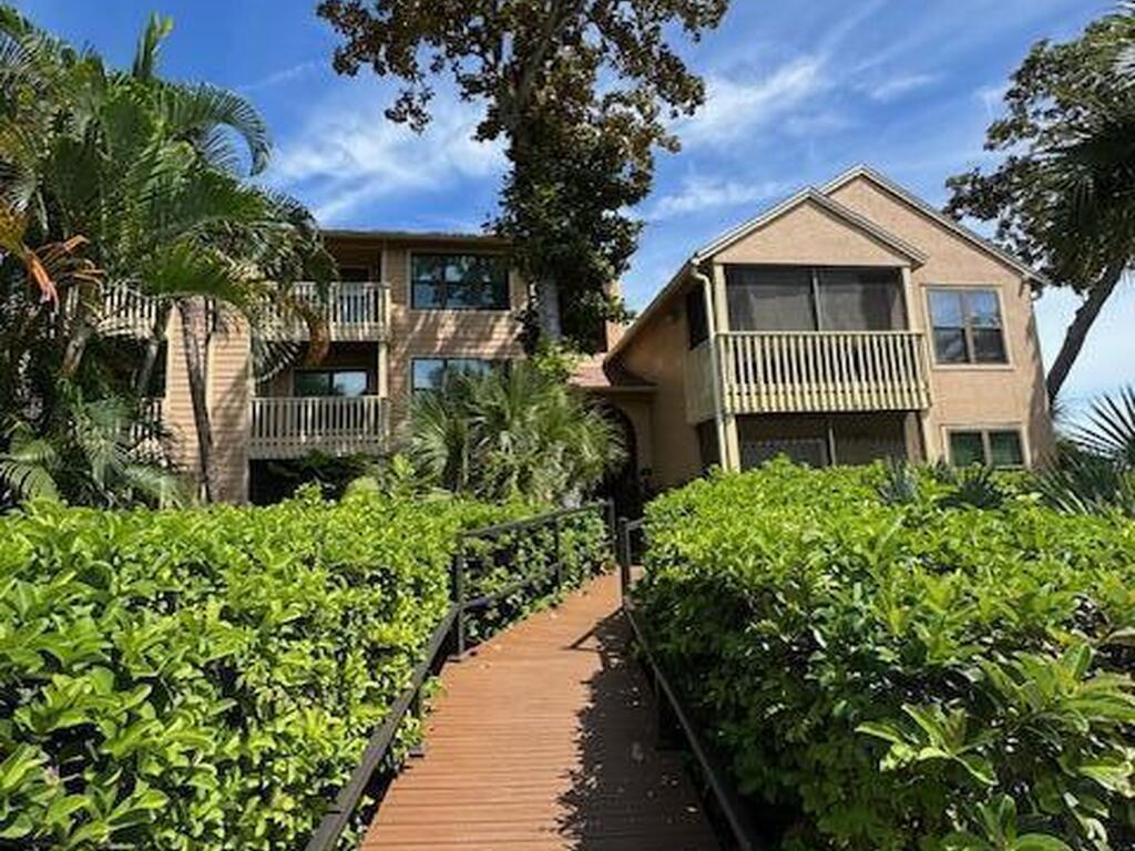 1401 S Palmetto Avenue, Daytona Beach, FL 32114