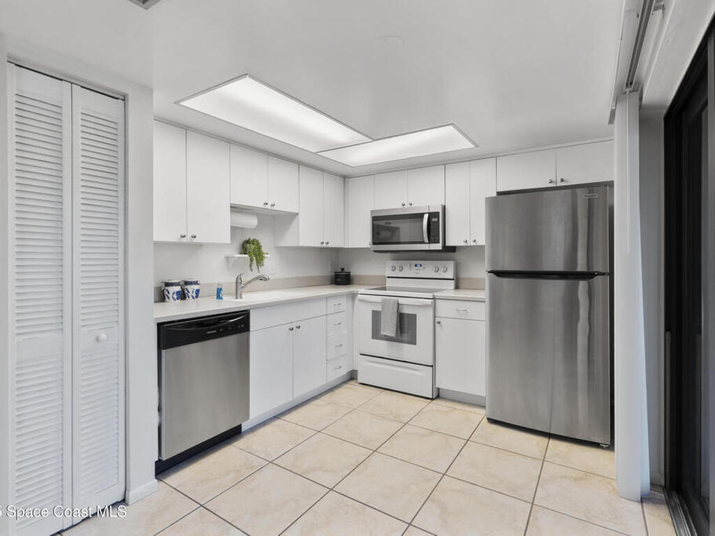 1145 N Shannon Avenue, Indialantic, FL 32903