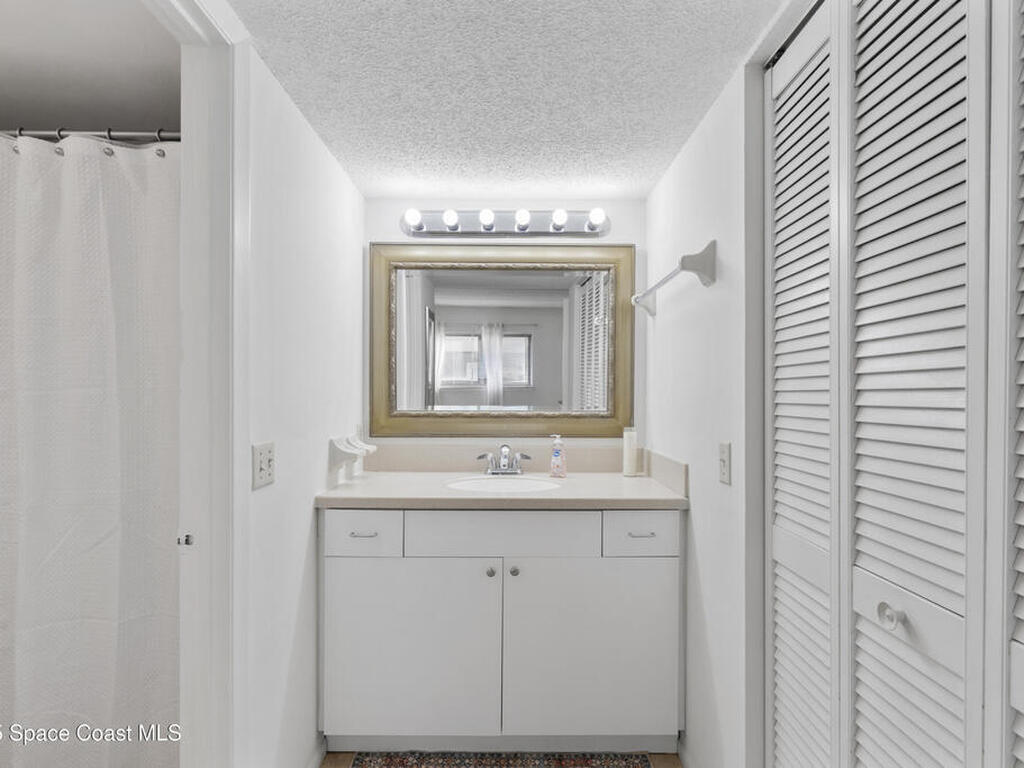 1145 N Shannon Avenue, Indialantic, FL 32903