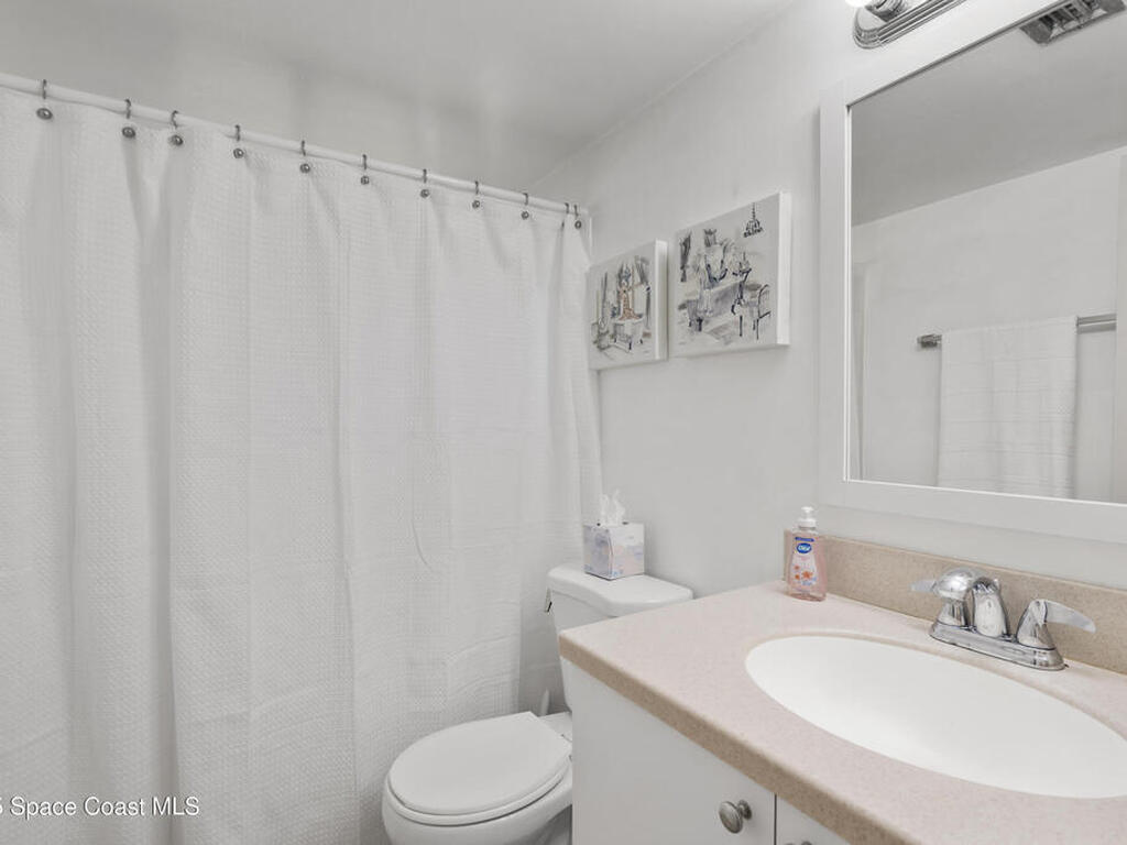 1145 N Shannon Avenue, Indialantic, FL 32903