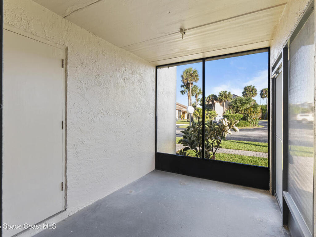 1145 N Shannon Avenue, Indialantic, FL 32903