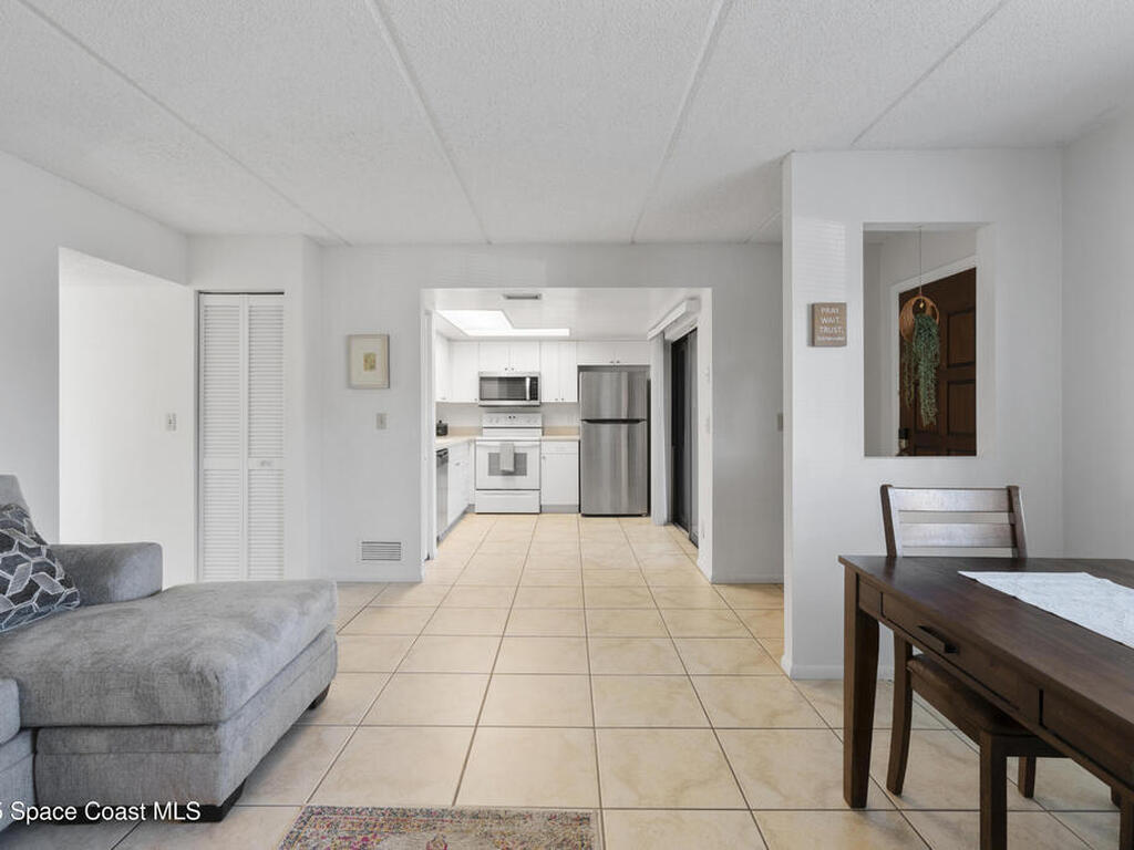 1145 N Shannon Avenue, Indialantic, FL 32903