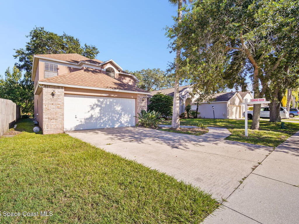 2901 Pebble Creek Street, Melbourne, FL 32935