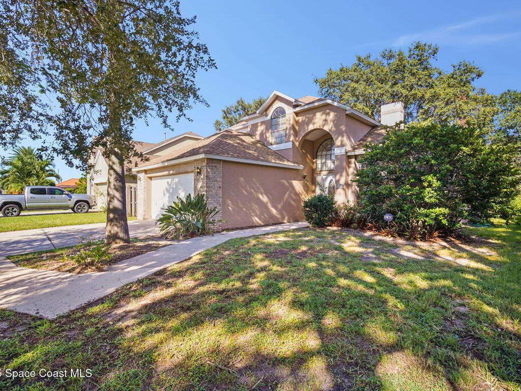 2901 Pebble Creek Street, Melbourne, FL 32935