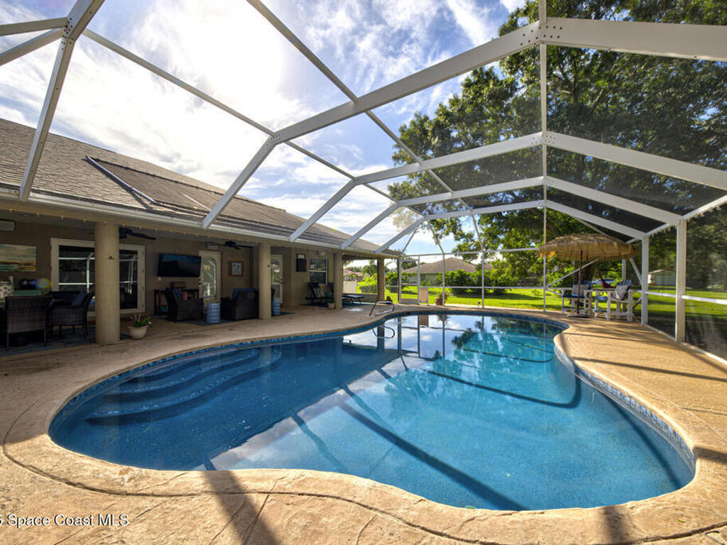 3950 Postridge Trail, Melbourne, FL 32934