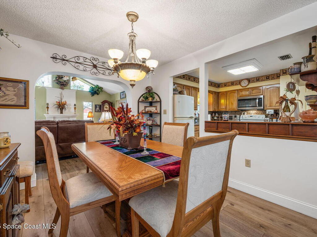 5220 Holden Road, Cocoa, FL 32927