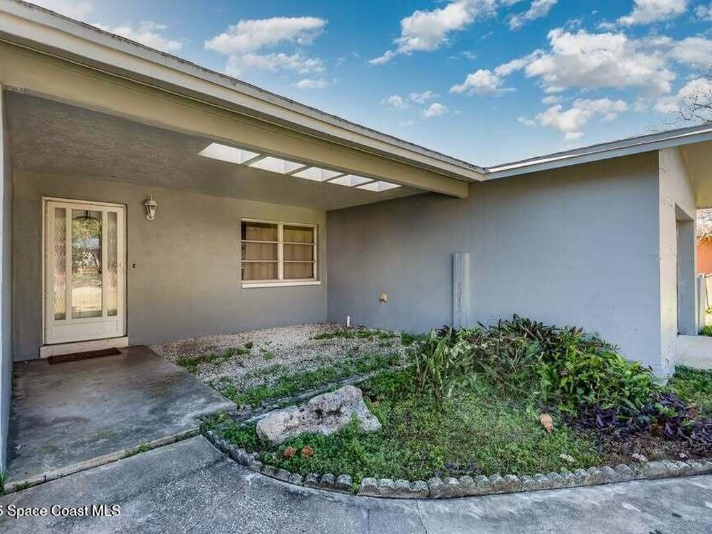 2425 Heritage Drive, Titusville, FL 32780