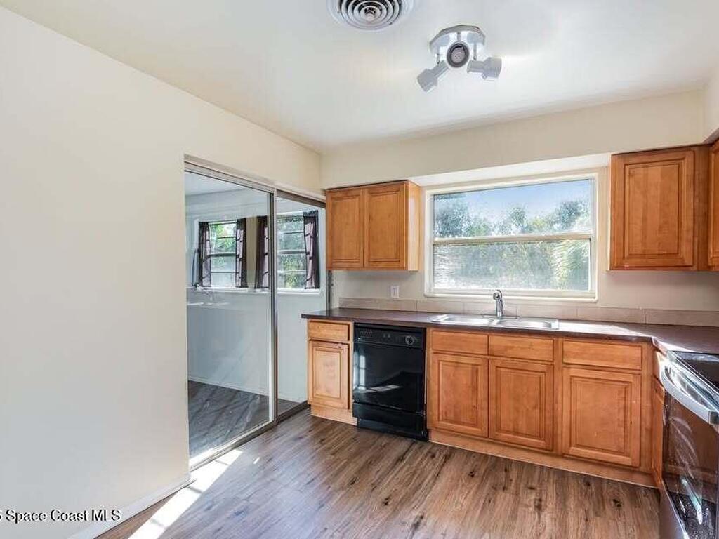 2425 Heritage Drive, Titusville, FL 32780