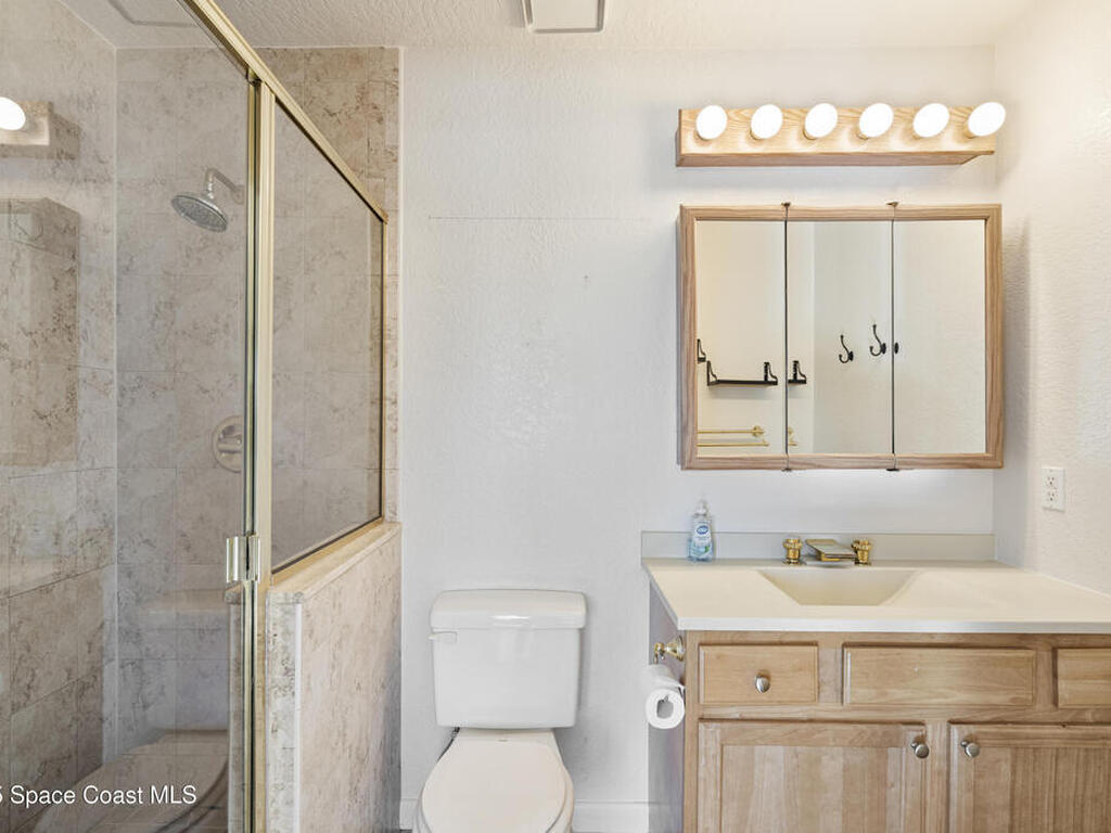 142 Palmetto Avenue, Indialantic, FL 32903