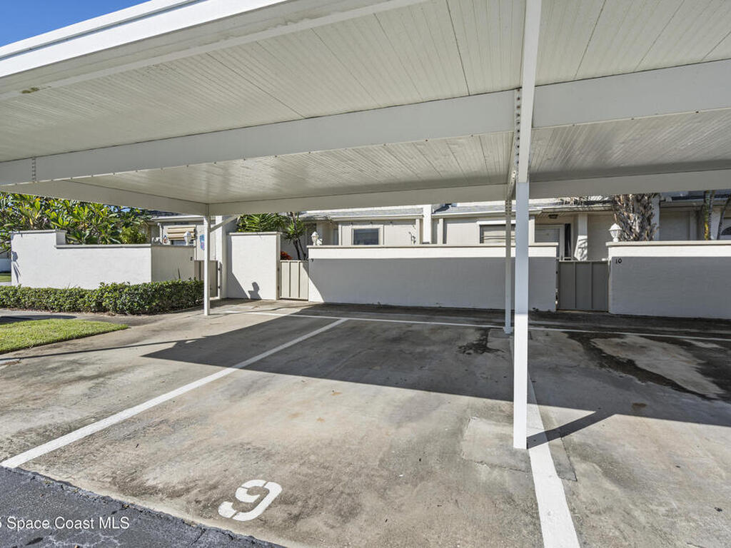 142 Palmetto Avenue, Indialantic, FL 32903