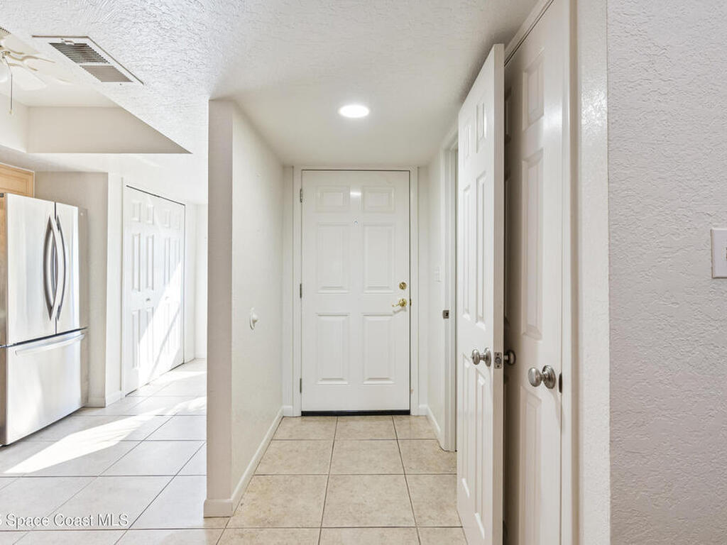 142 Palmetto Avenue, Indialantic, FL 32903