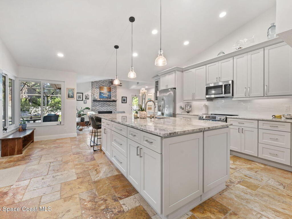 1215 Old Parsonage Drive, Merritt Island, FL 32952