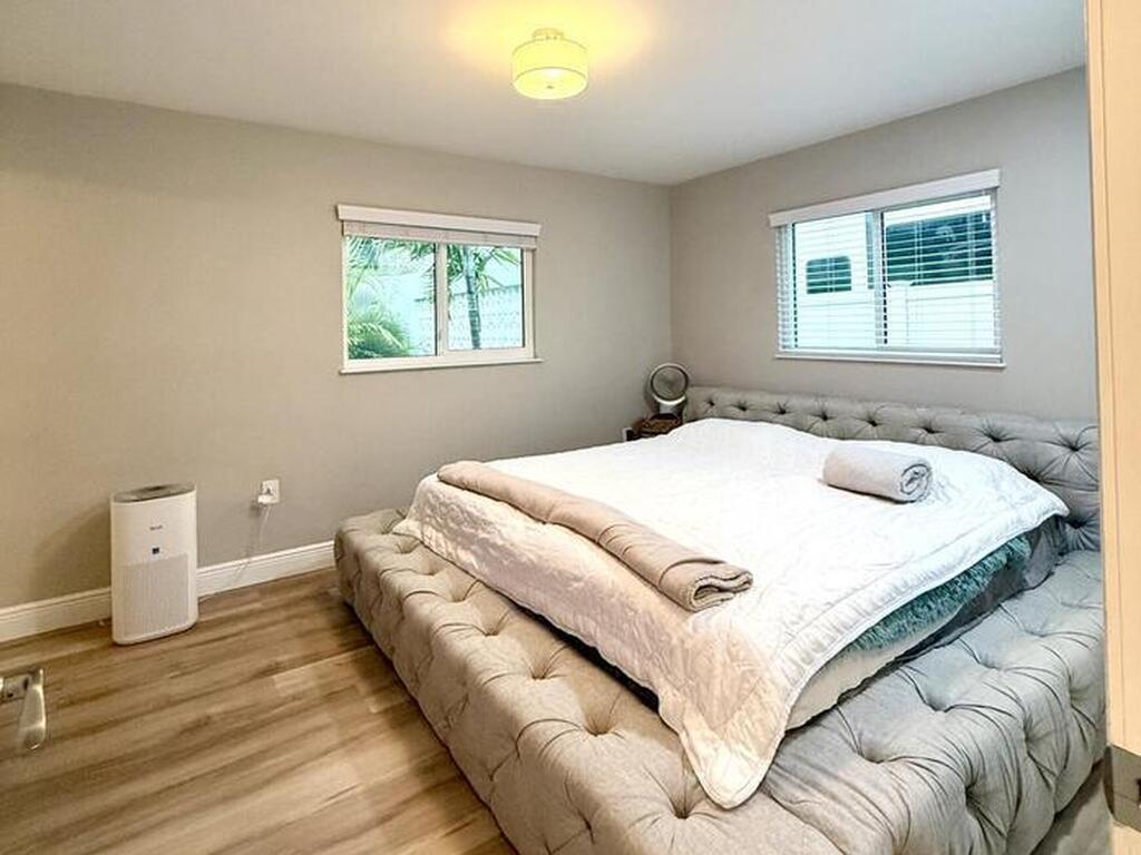 537 Royal Palm Boulevard, Satellite Beach, FL 32937