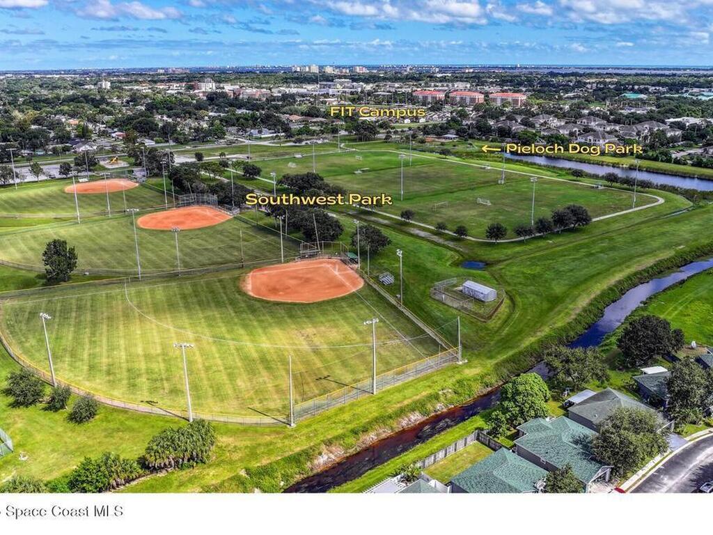 3083 Forest Creek Drive, Melbourne, FL 32901