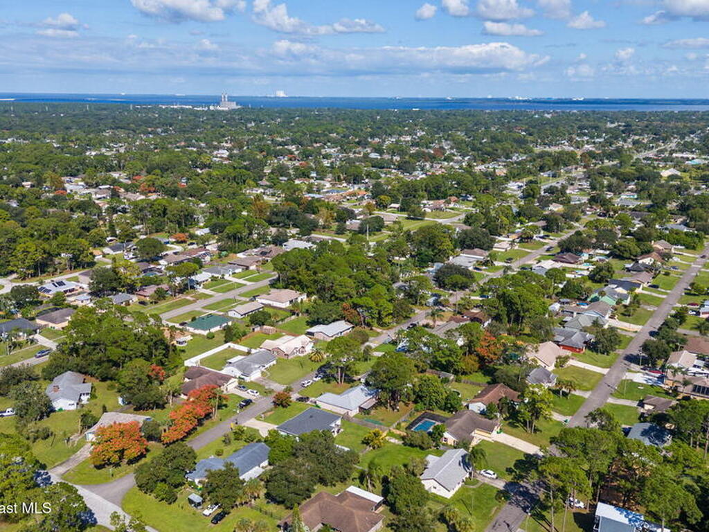 5275 Holden Road, Port Saint John, FL 32927