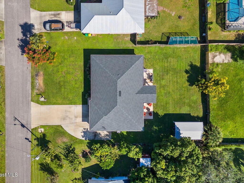 5275 Holden Road, Port Saint John, FL 32927