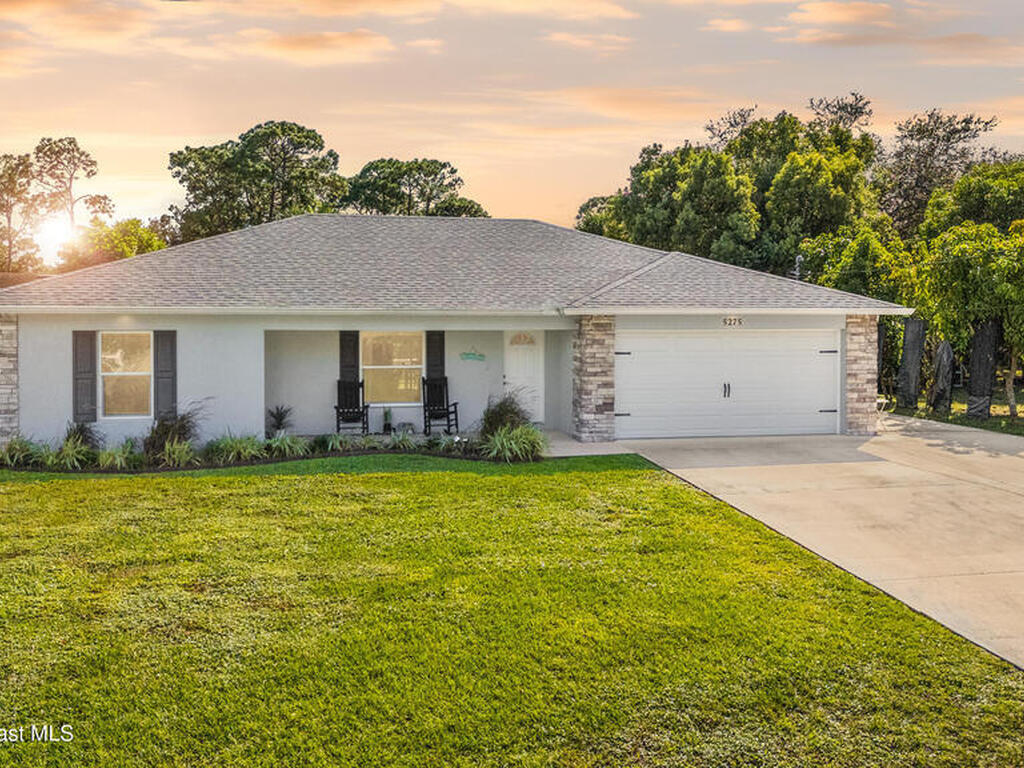 5275 Holden Road, Port Saint John, FL 32927