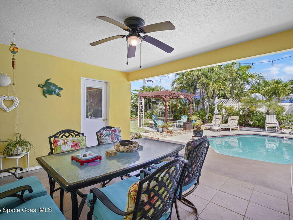 663 Bermuda Road, Cocoa Beach, FL 32931