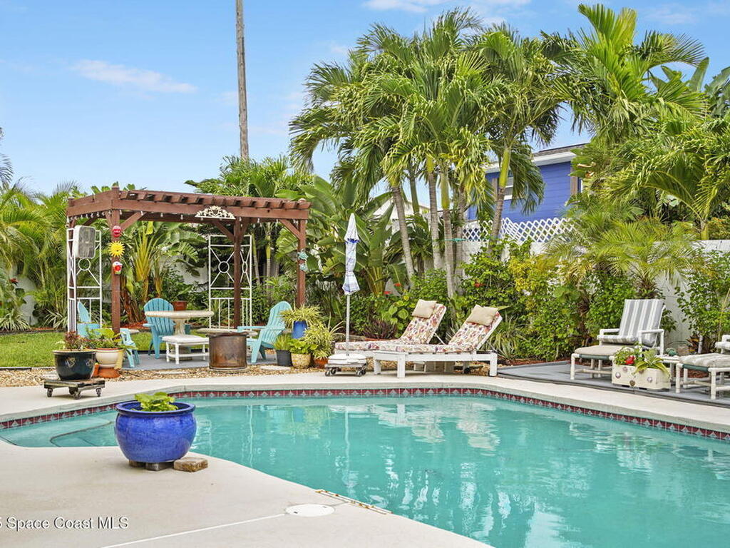 663 Bermuda Road, Cocoa Beach, FL 32931