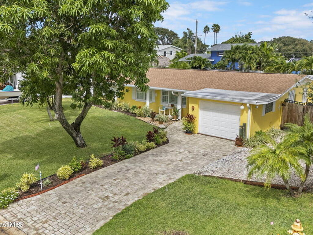 663 Bermuda Road, Cocoa Beach, FL 32931