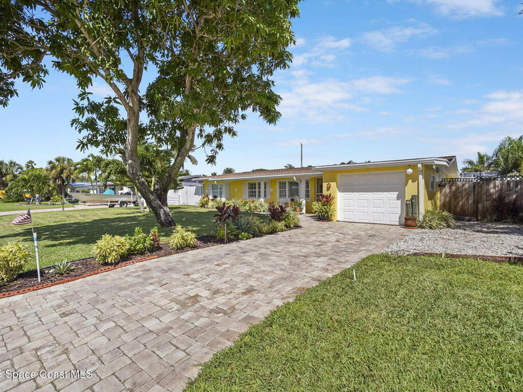 663 Bermuda Road, Cocoa Beach, FL 32931