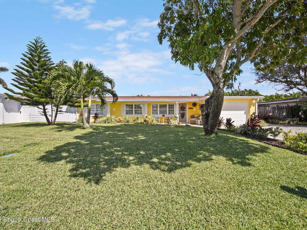 663 Bermuda Road, Cocoa Beach, FL 32931