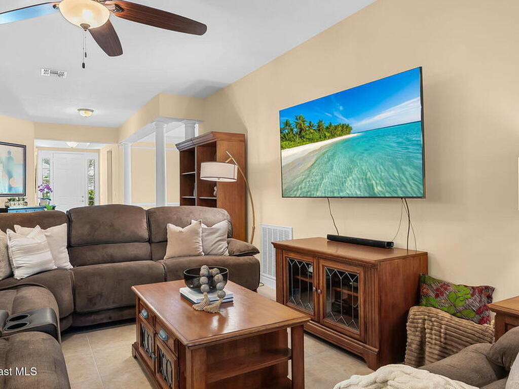 638 L M Davey Lane, Titusville, FL 32780