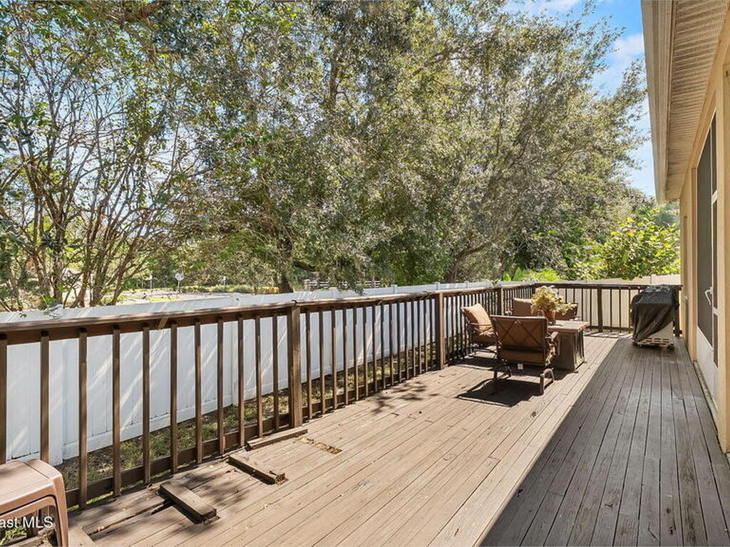 638 L M Davey Lane, Titusville, FL 32780