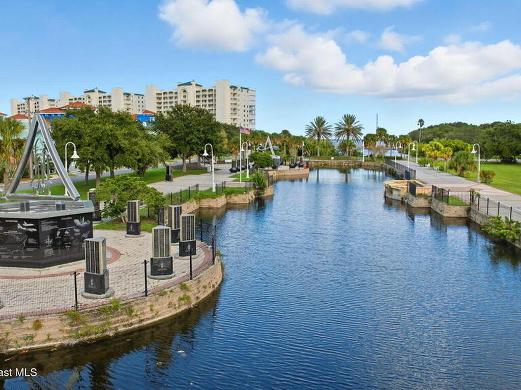 638 L M Davey Lane, Titusville, FL 32780