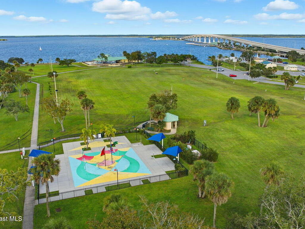 638 L M Davey Lane, Titusville, FL 32780