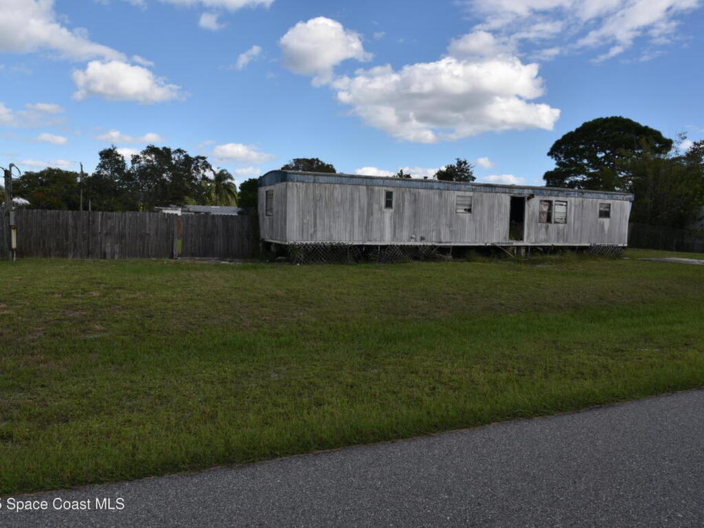 4185 Royal Palm Avenue, Cocoa, FL 32926