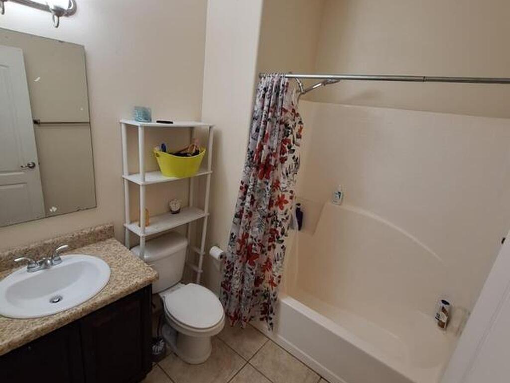 557 L M Davey Lane, Titusville, FL 32780