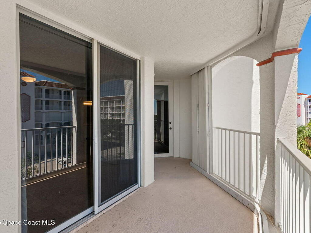 800 Del Rio Way, Merritt Island, FL 32953