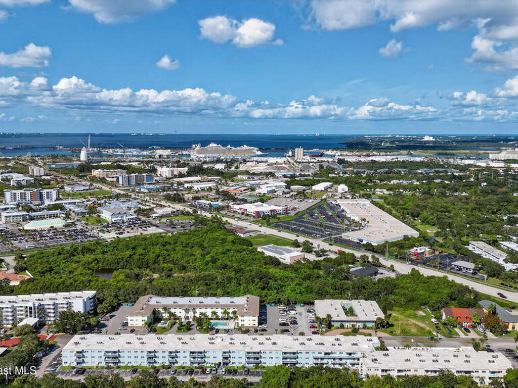 221 Columbia Drive, Cape Canaveral, FL 32920