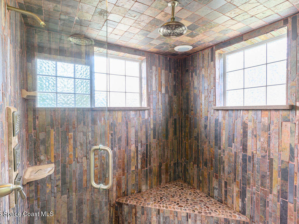 320 Pine Tree Drive, Indialantic, FL 32903