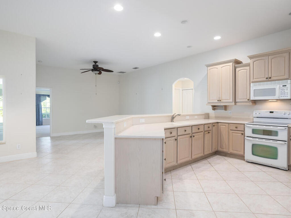2160 Windbrook Drive, Palm Bay, FL 32909