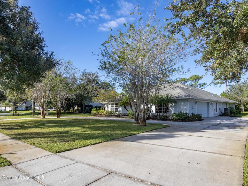 2160 Windbrook Drive, Palm Bay, FL 32909