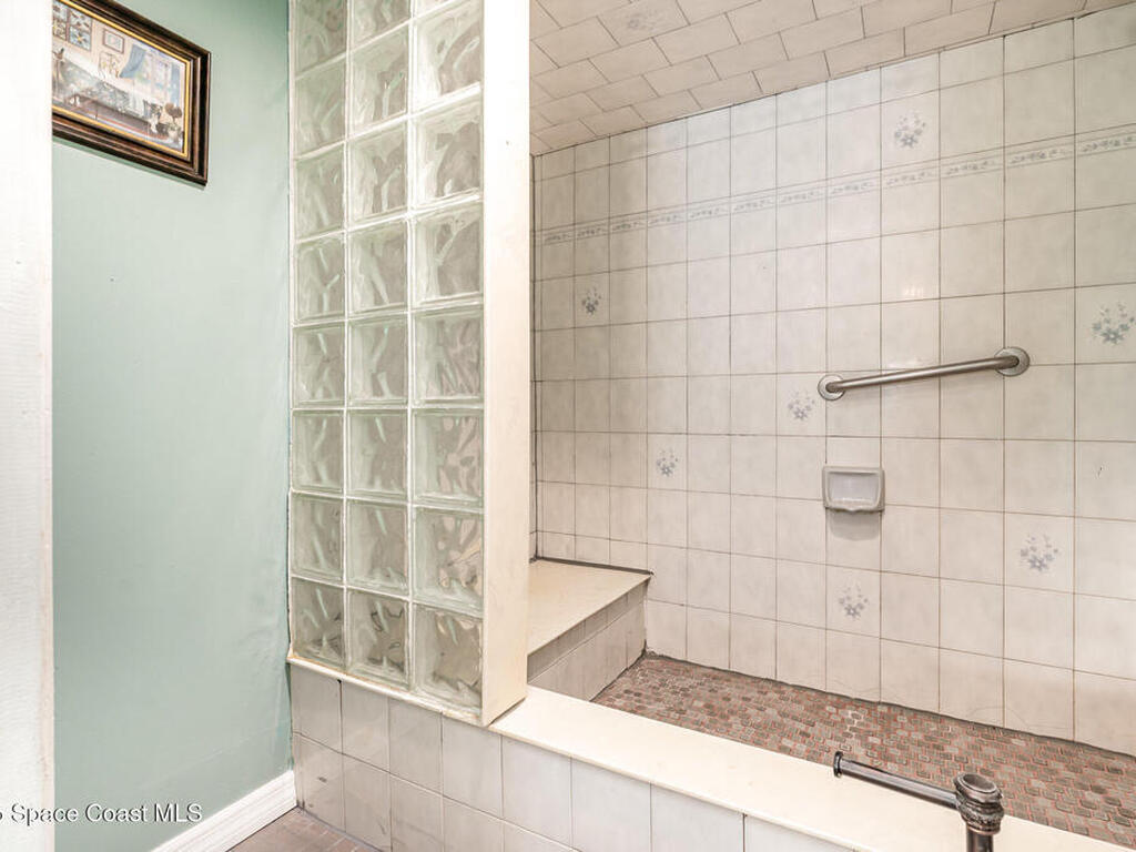 2155 Palm Avenue, Indialantic, FL 32903