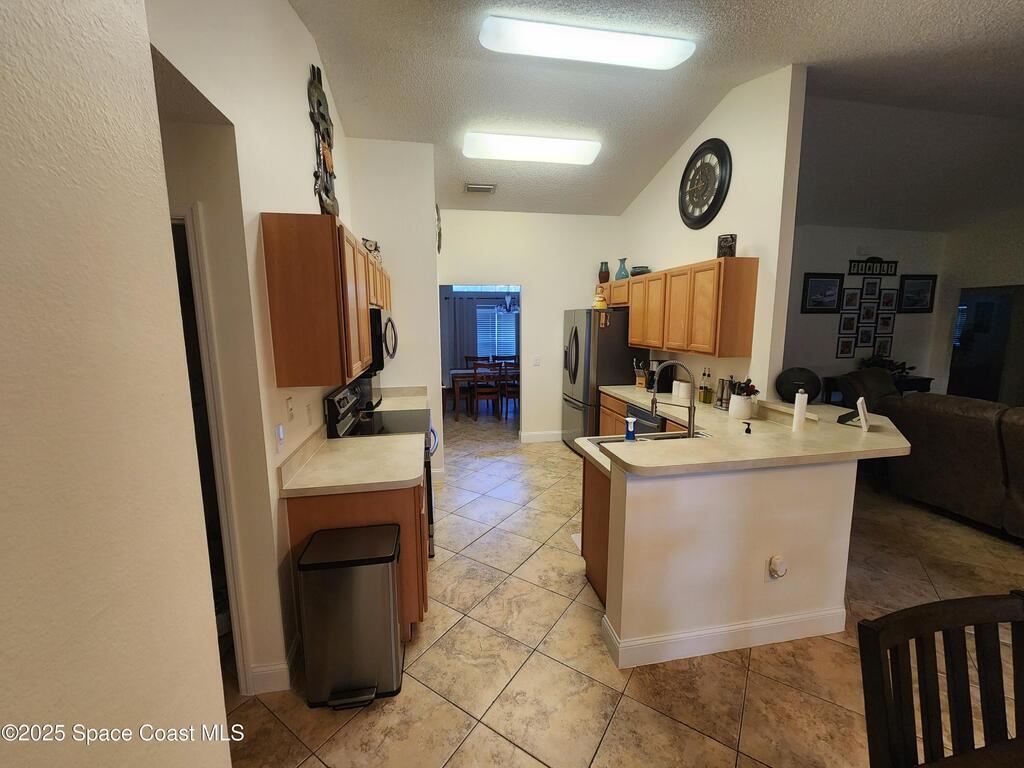 2098 Jupiter Boulevard, Palm Bay, FL 32908